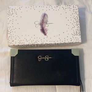 Jessica Simpson wallet